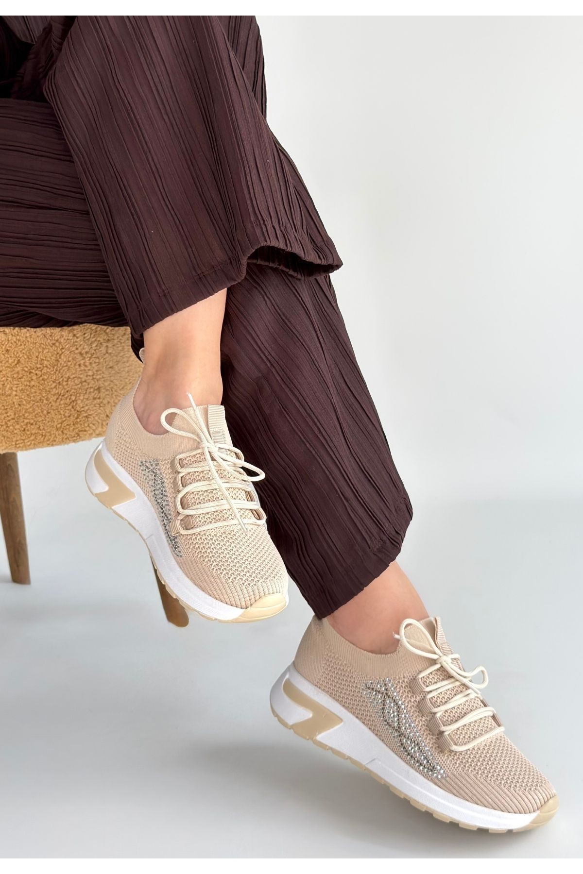 Belan Beige Knit Lace-Up Athletic Shoes
