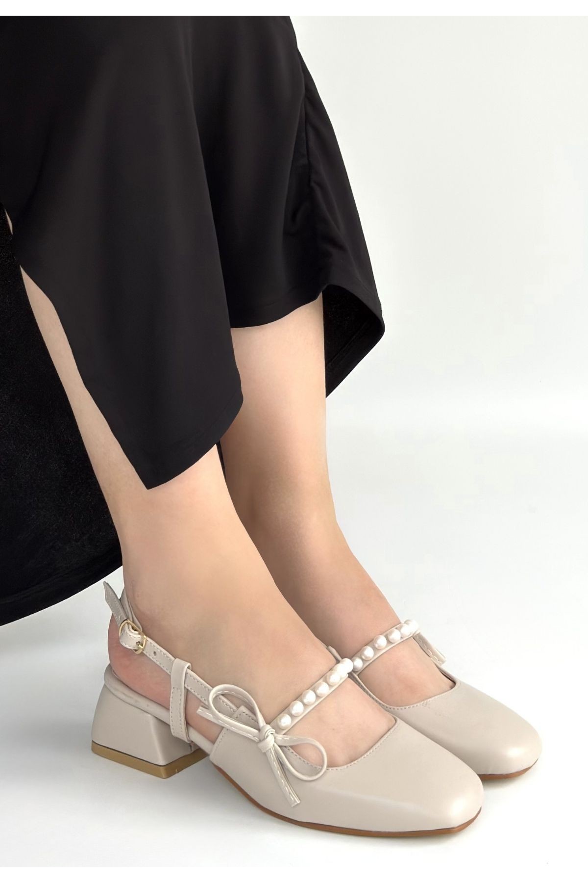 Ceyda Beige Leather High Heel Shoes