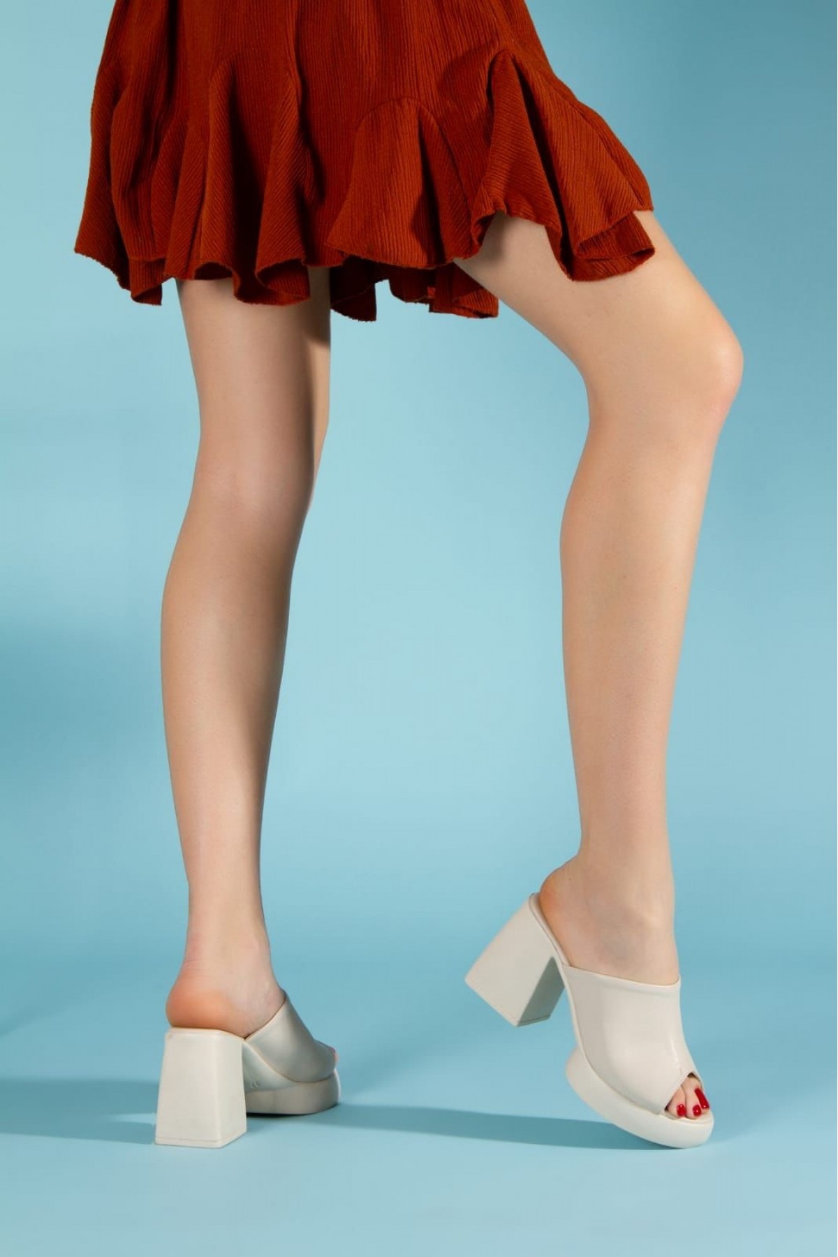 Diar Beige Leather Heeled Slippers