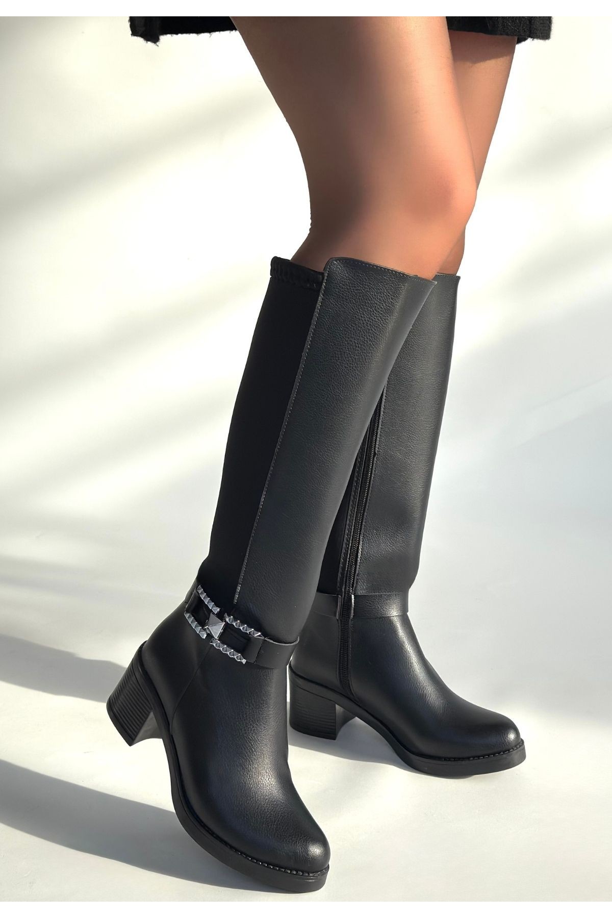Emrat Black Leather Heeled Boots