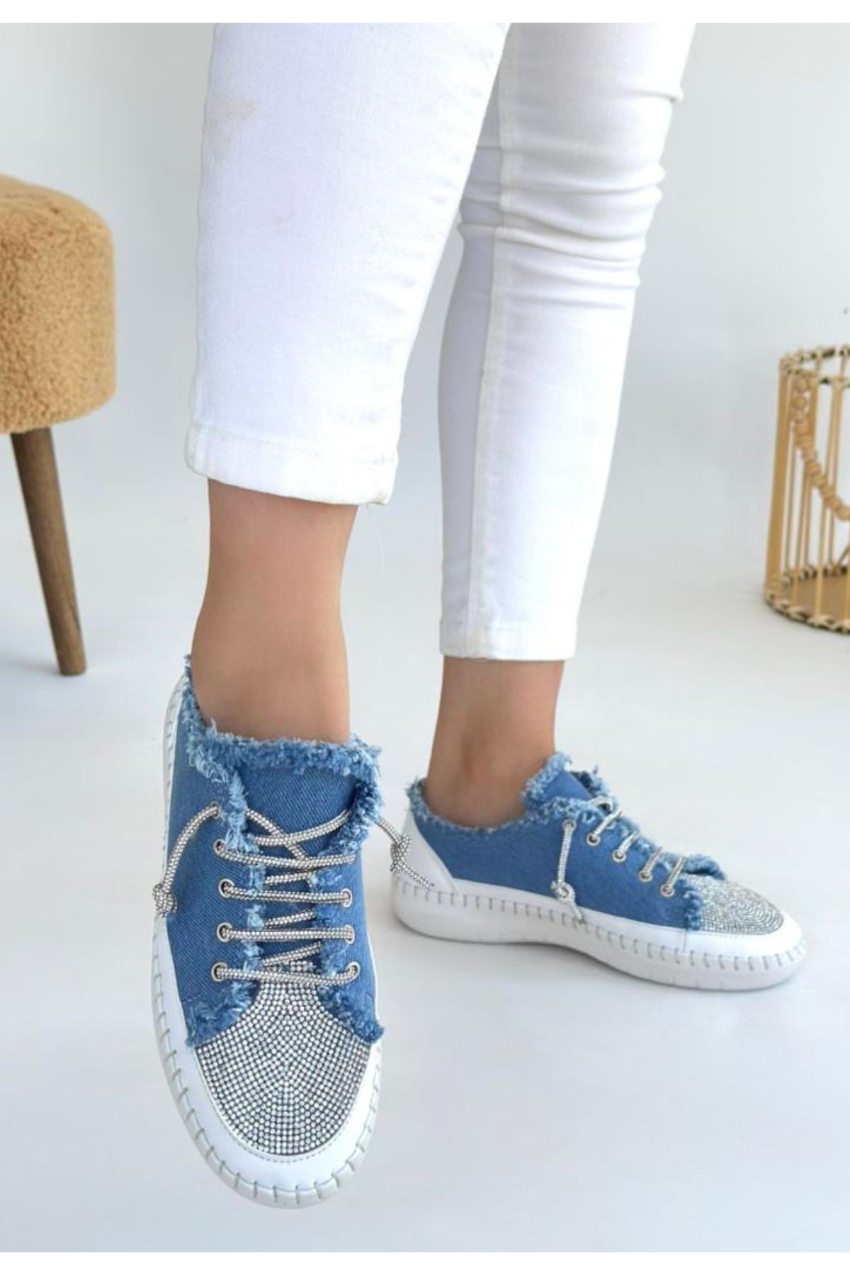 Enber Blue Denim Lace-up Sneakers