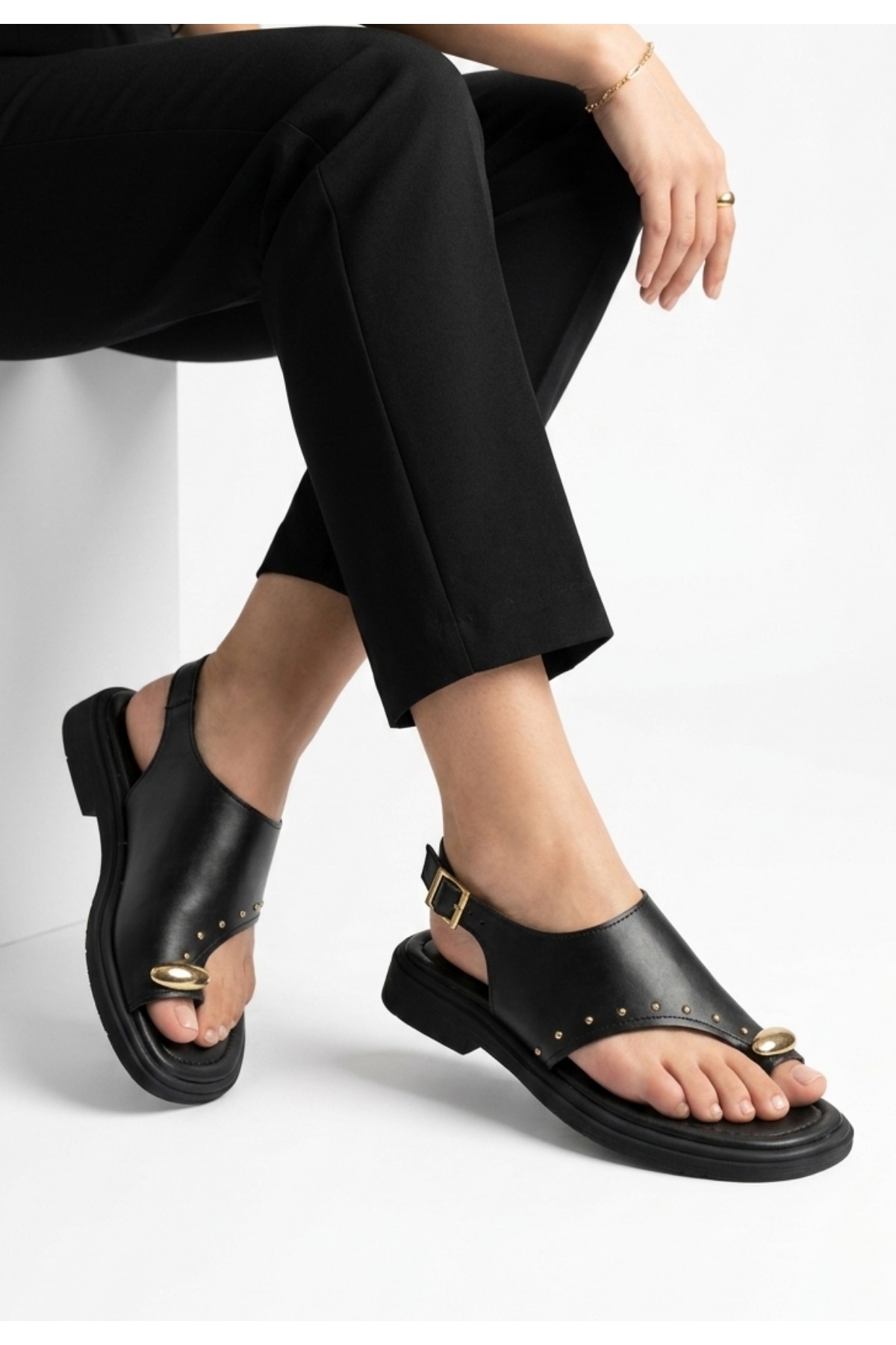 Genta Black Leather Thong Sandals