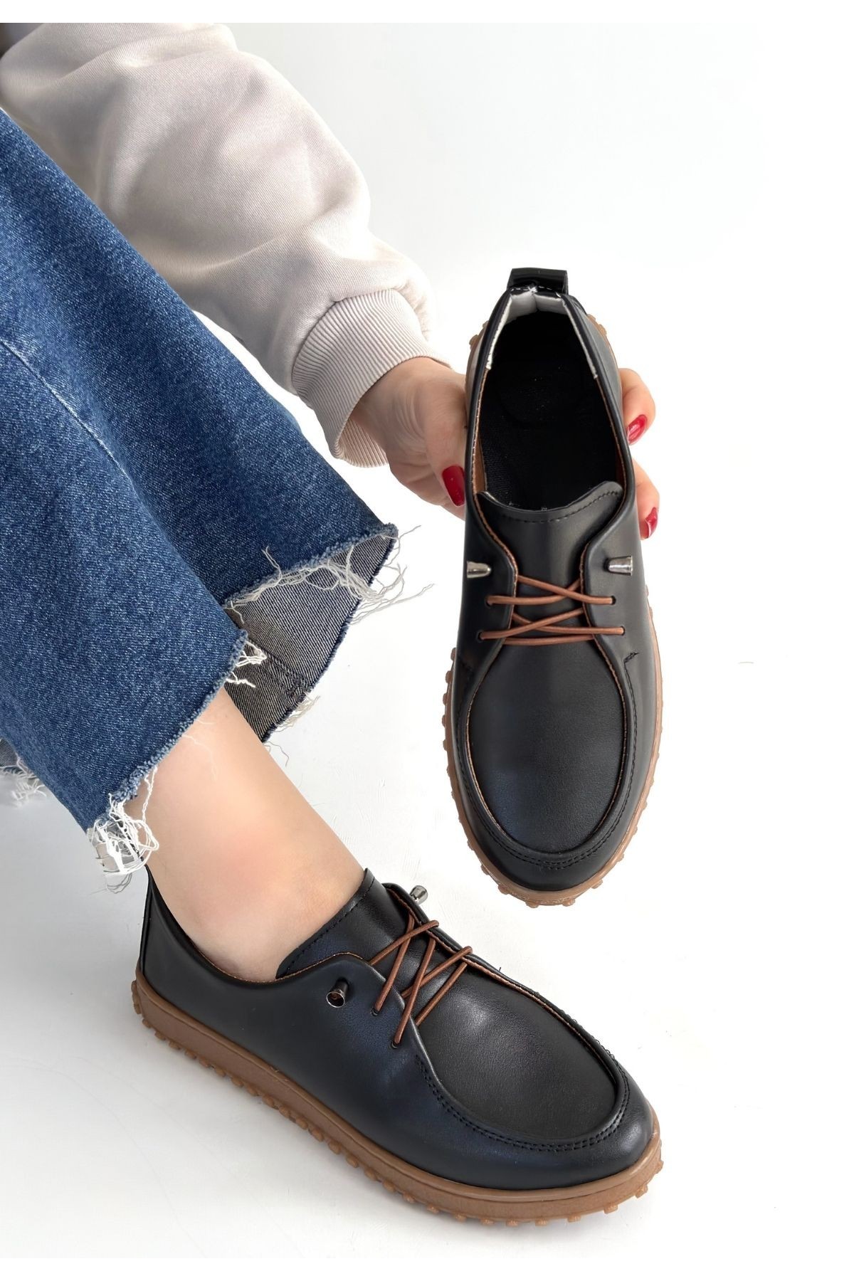 Guot Black Leather Lace-up Ballet Flats