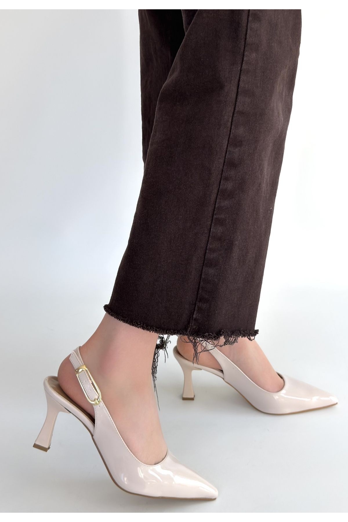 Hies Beige Patent Leather High Heels