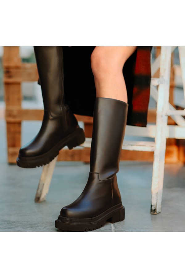 Idax Black Leather Heeled Boots