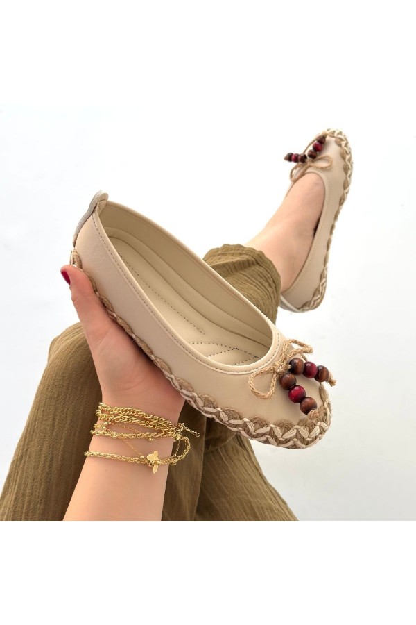 Ilwe Beige Leather Ballet Flats