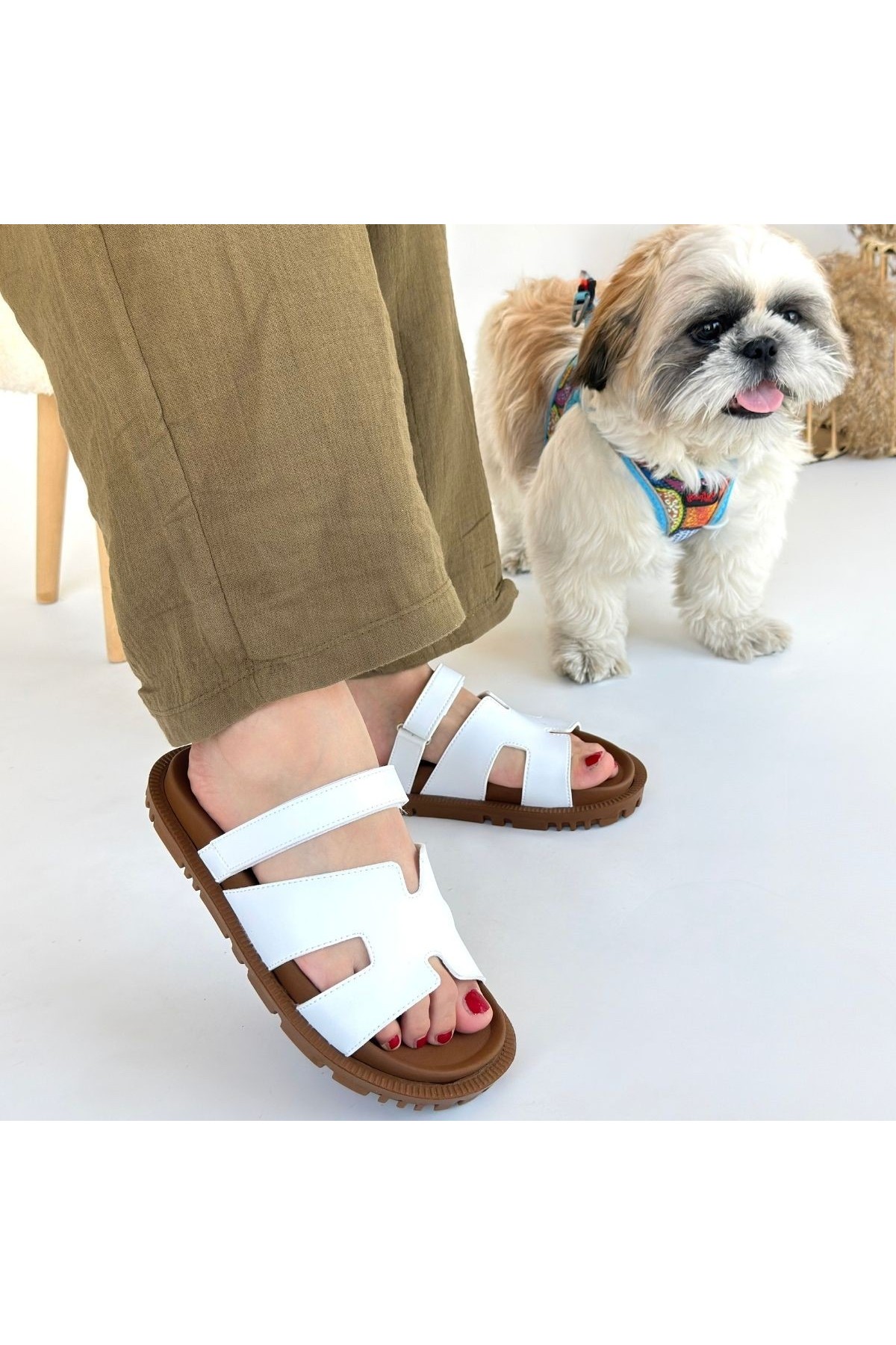 Kooni White Leather Slippers detay görseli