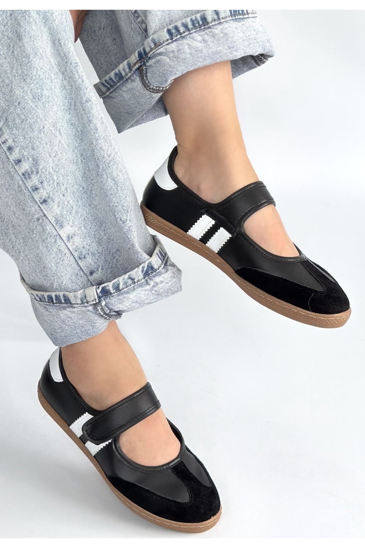 Menja Black Leather Velcro Ballet Flats