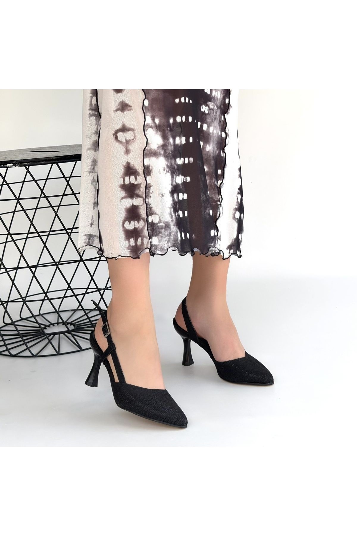 Minde Black Leather Glittery High Heel Shoes detay görseli