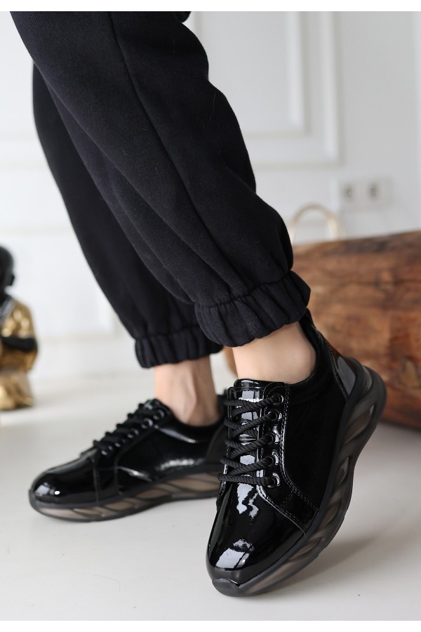 Piona Black Patent Leather Grey Sole Sneakers