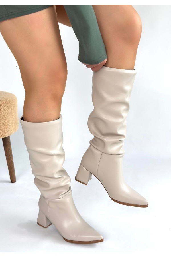 Pitay Ten Leather Heeled Boots