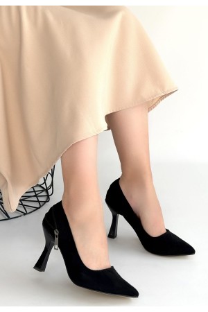 حذاء ريتا ذو الكعب العالي من جلد الغزال الأسود