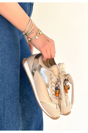 حذاء رياضي من الجلد البيج برباط من رياف