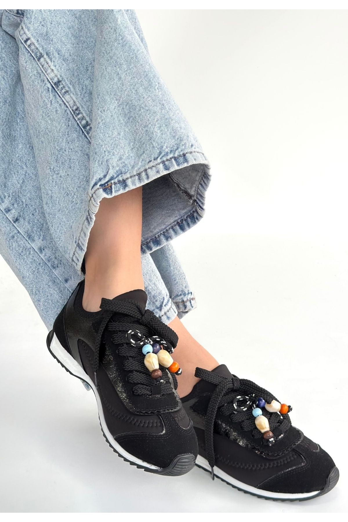 Riaf Black Leather Lace-up Sneakers
