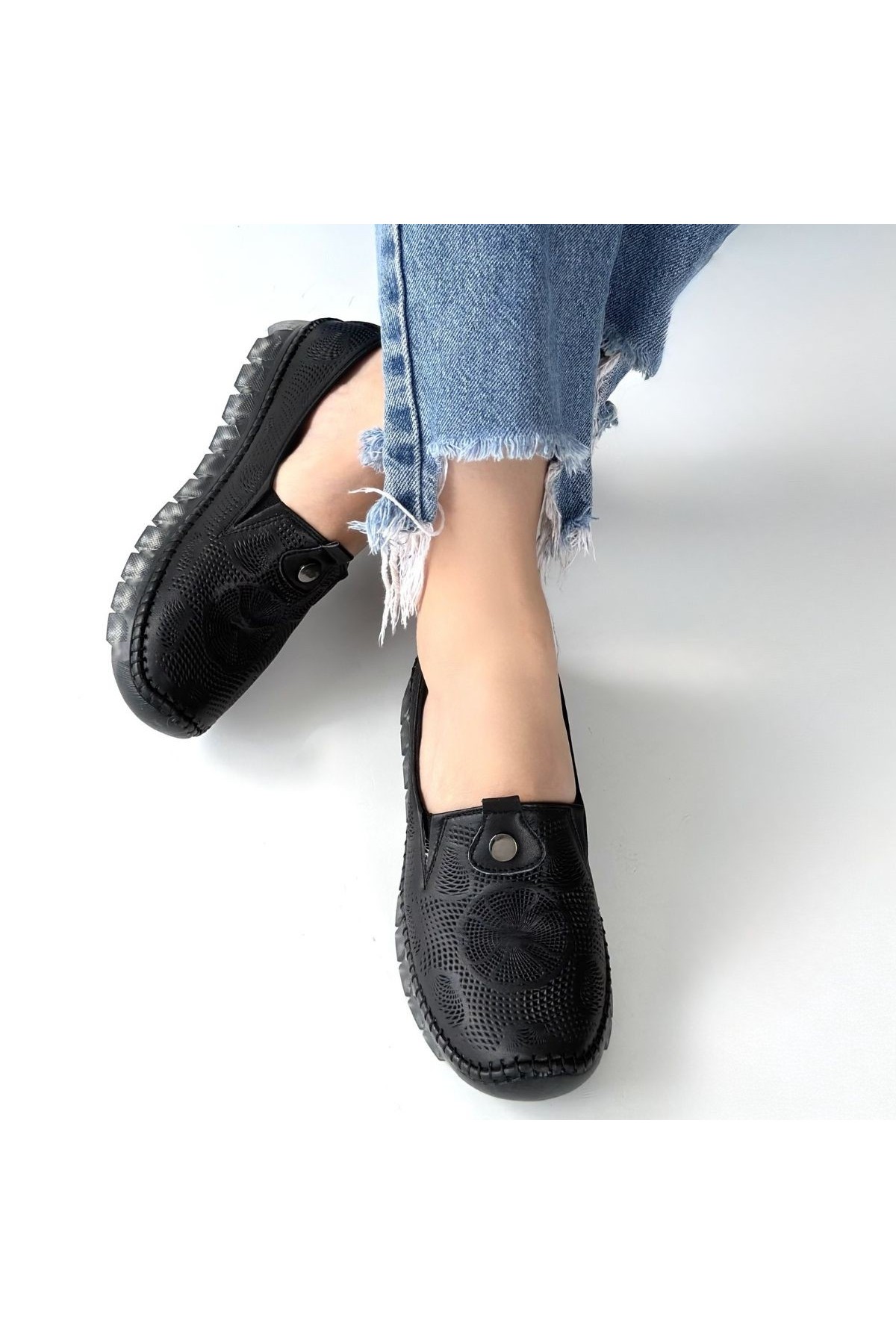Rinna Black Leather Sneakers detay görseli