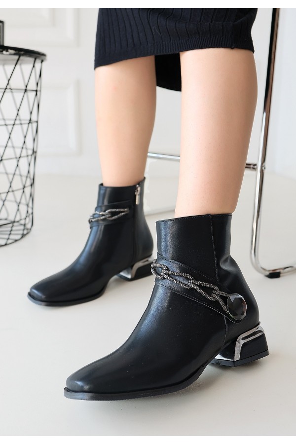 Roxani Black Leather Heeled Boots