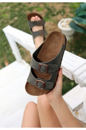 شباشب رينو من جلد النوبوك الأخضر الكاكي