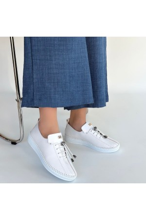 Warte Beyaz Deri Bağcıklı Spor Ayakkabı