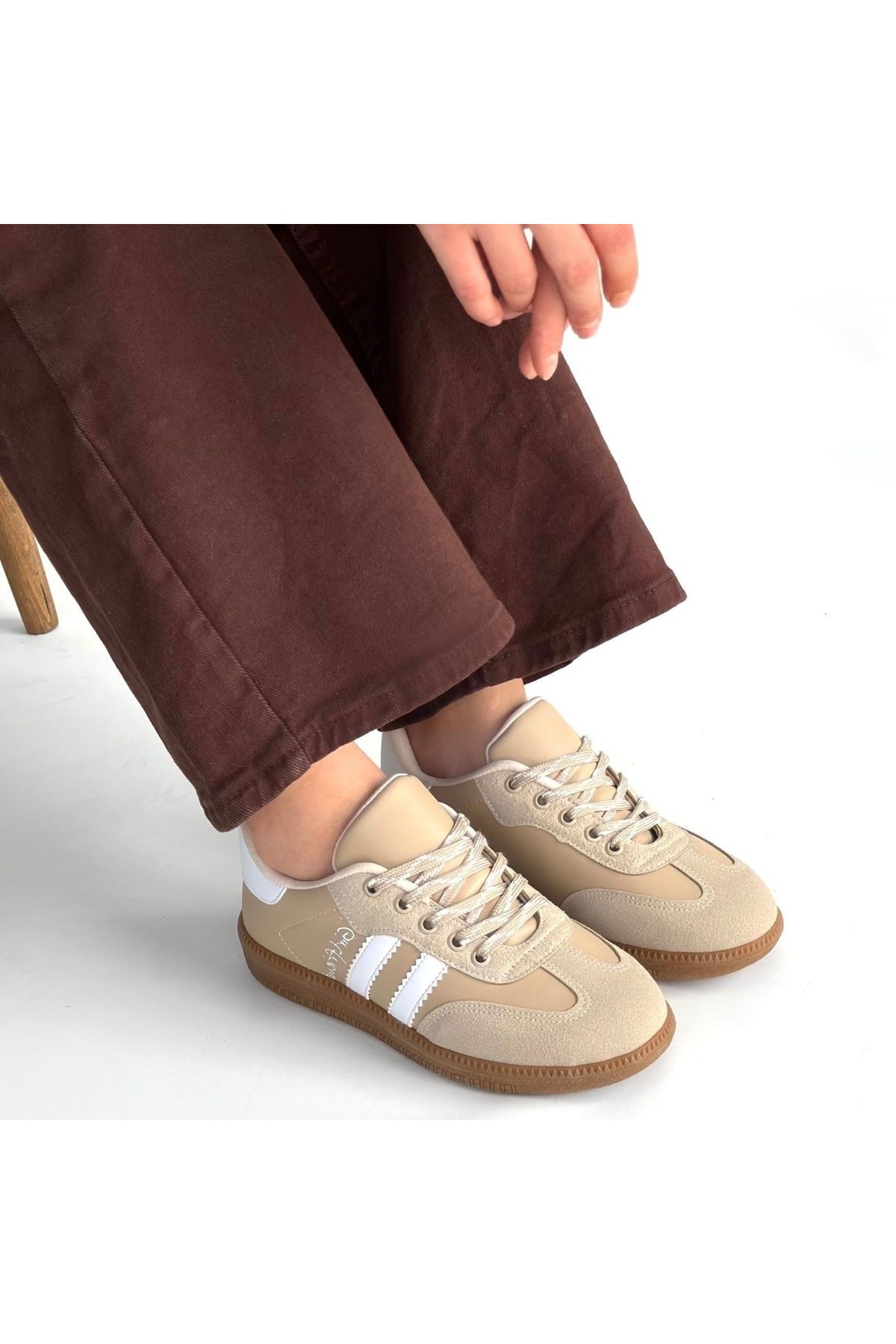 Zerti Beige Leather Lace-up Sneakers detay görseli