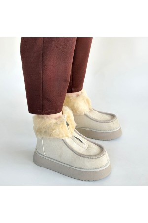 أحذية زينيا من جلد الغزال البيج