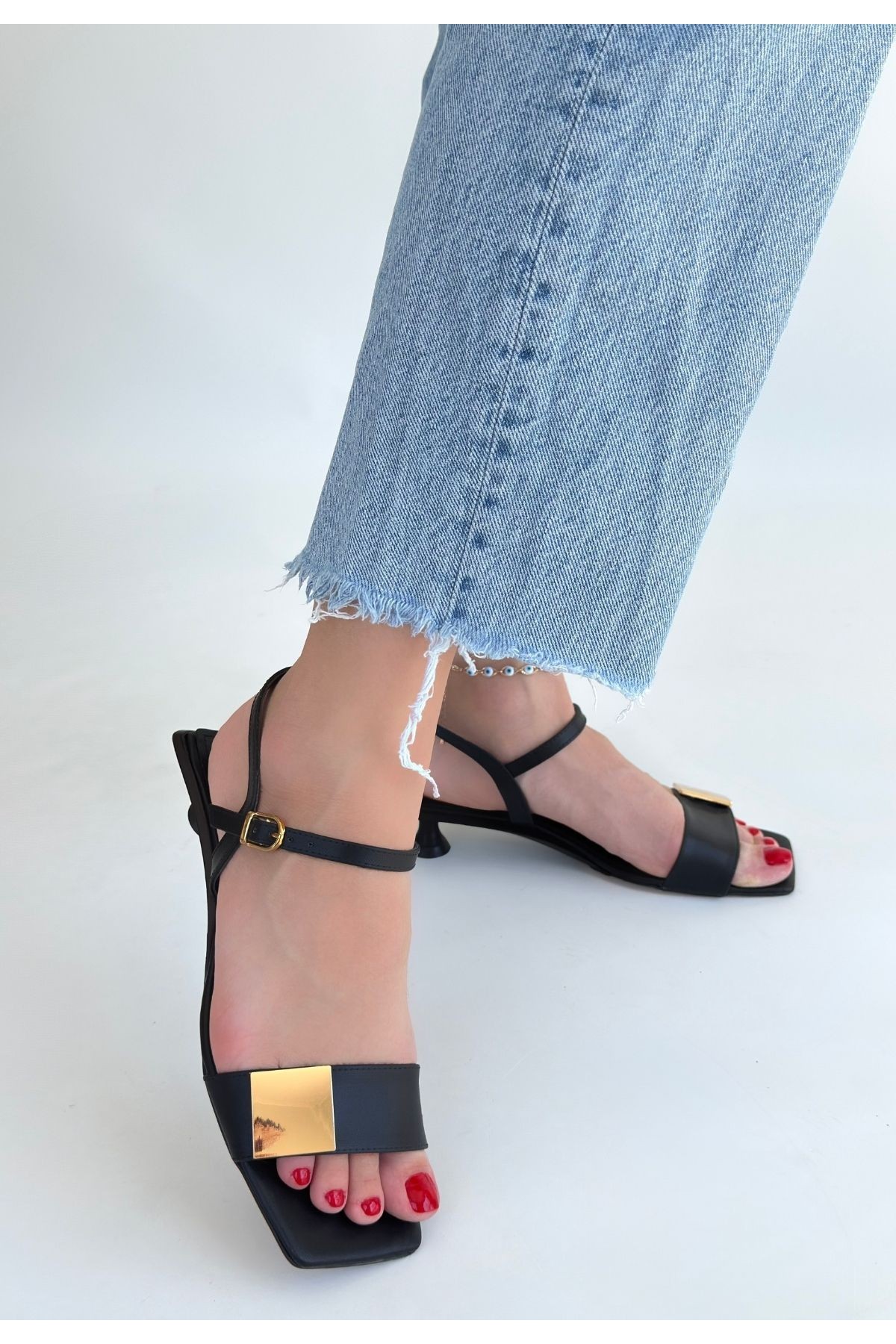 Zian Black High Heel Shoes