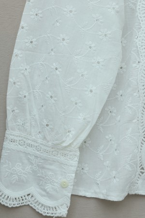 Brode İşlemeli Vintage Gömlek Bluz  -Beyaz