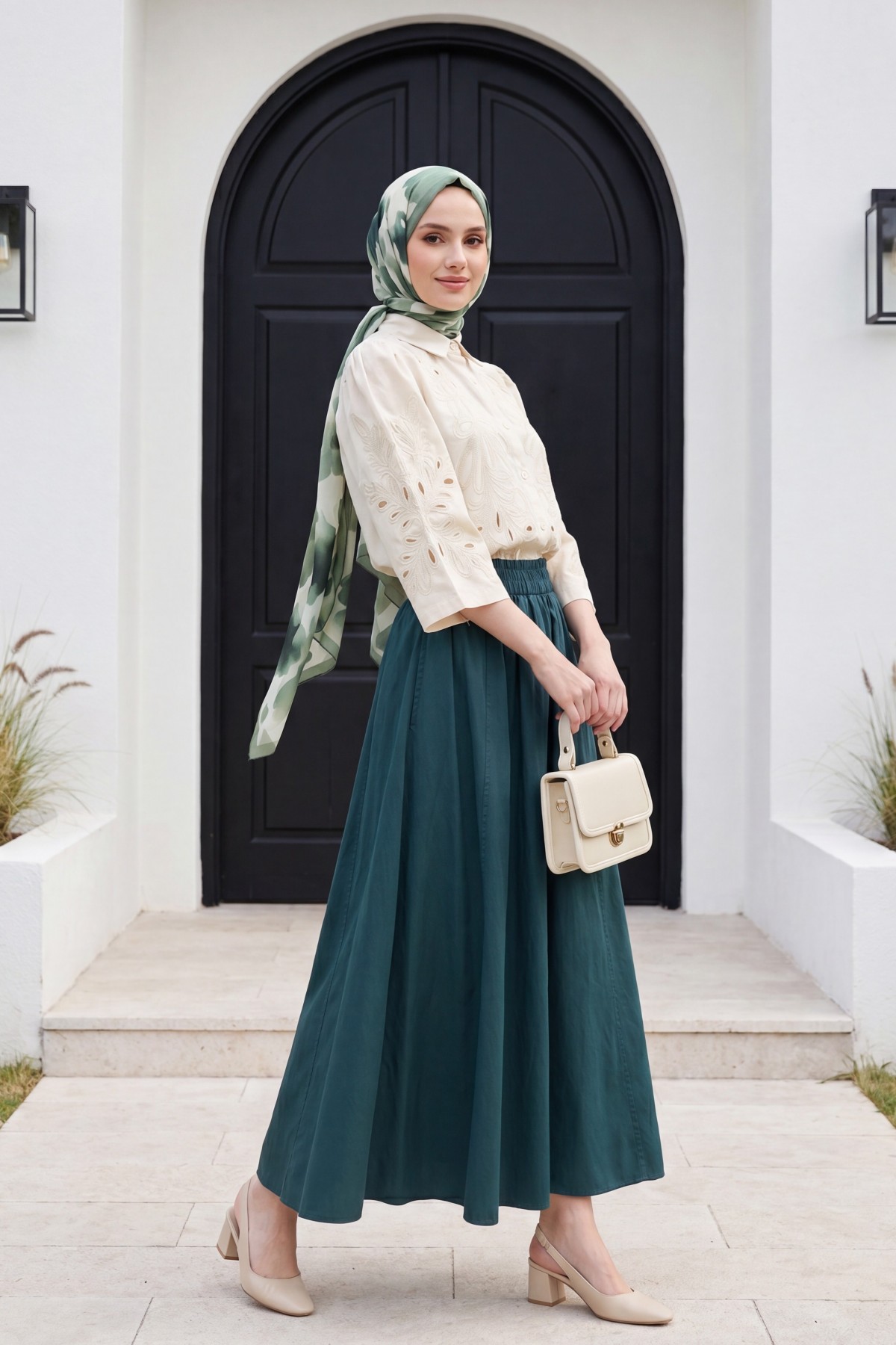 Wide Sleeve Embroidered Buttoned Linen Shirt -Cream color