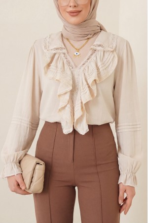 Önü Fırfırlı Fistolu Kolu Lastikli Bluz -Bej