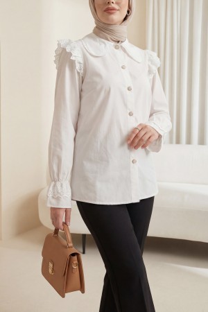 Omuzu Fırfırlı Fistolu Kolu Lastikli Düğmeli Gömlek -Beyaz