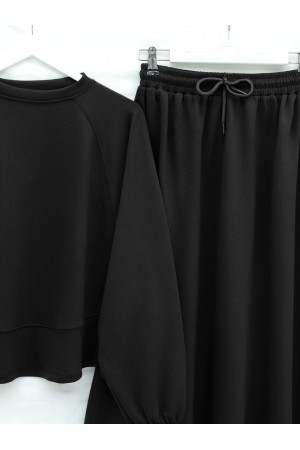 Yuvarlak Yaka Yarasa Kol Beli Lastikli Etekli Oyşo Takım -Siyah