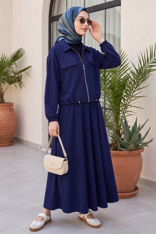 Oysho Set with Zipper, Elastic Waist, Shirt Collar, and Flap Pockets -Navy blue