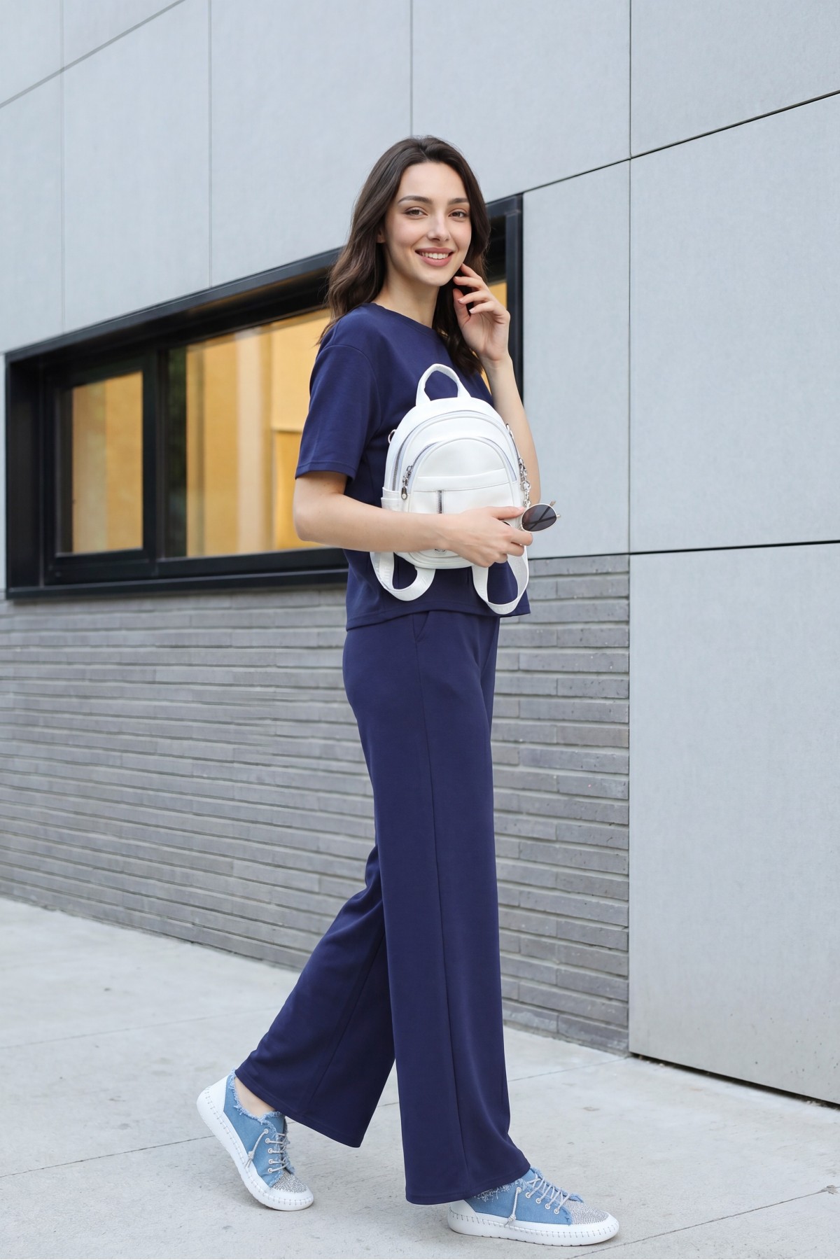Crew Neck Short Sleeve Trousers with Pockets and Drawstring Waist Oysho Set -Navy blue