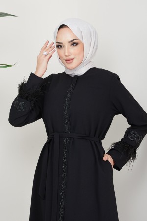 Tüy Detaylı Kuşaklı Ferace Siyah
