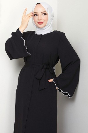 Kol Ucu Nakışlı Kuşaklı Ferace Siyah HM2728