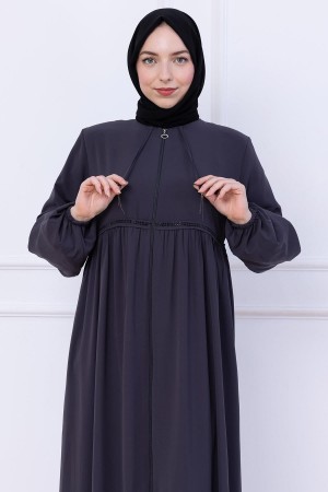 Büzgülü Taşlı Ferace Füme HM2732