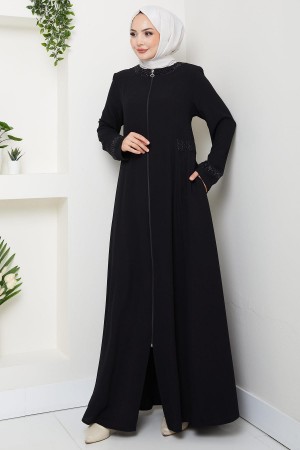 Yakası ve Manşeti Taş Detaylı Ferace Siyah HM2802