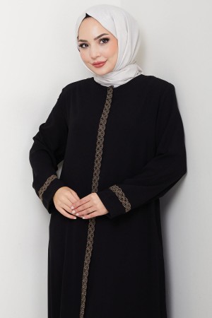 Çiçek Nakışlı Büyük Beden Ferace Siyah HM2844