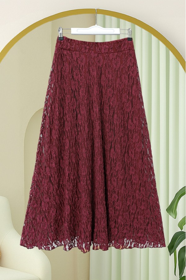 Patterned Lined Guipure Lace Skirt -Maroon