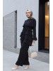 أسود