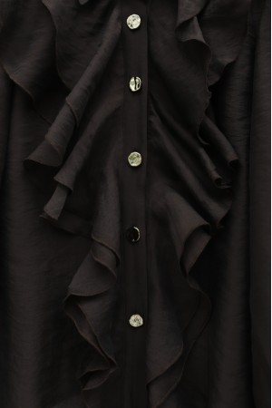 Strawberry-themed set with ruffled front, elasticated sleeves, and lined skirt. -Brown