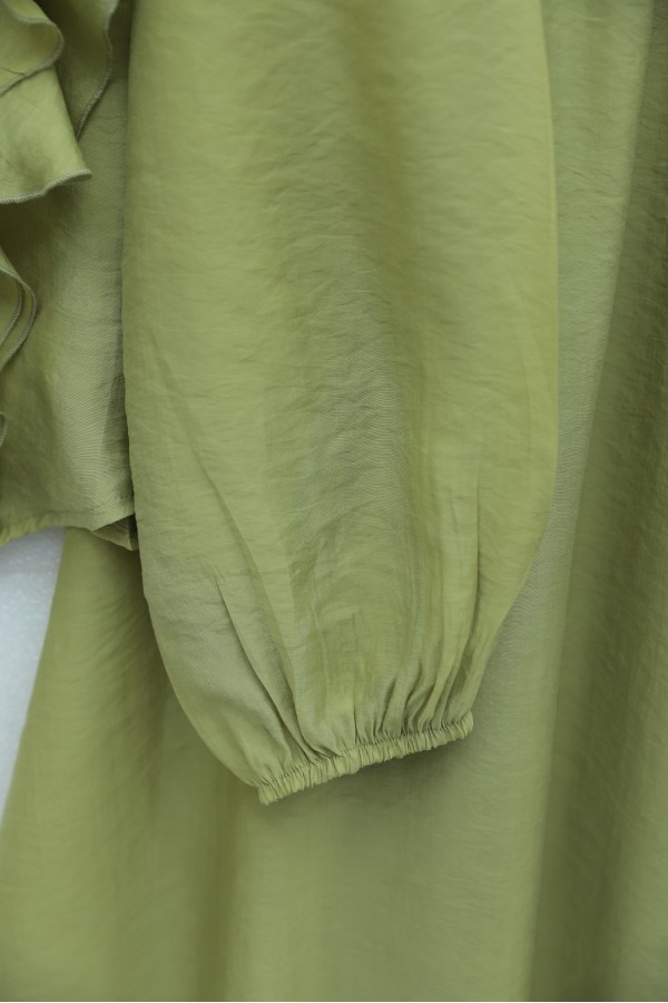 Strawberry-themed set with ruffled front, elasticated sleeves, and lined skirt. -Olive