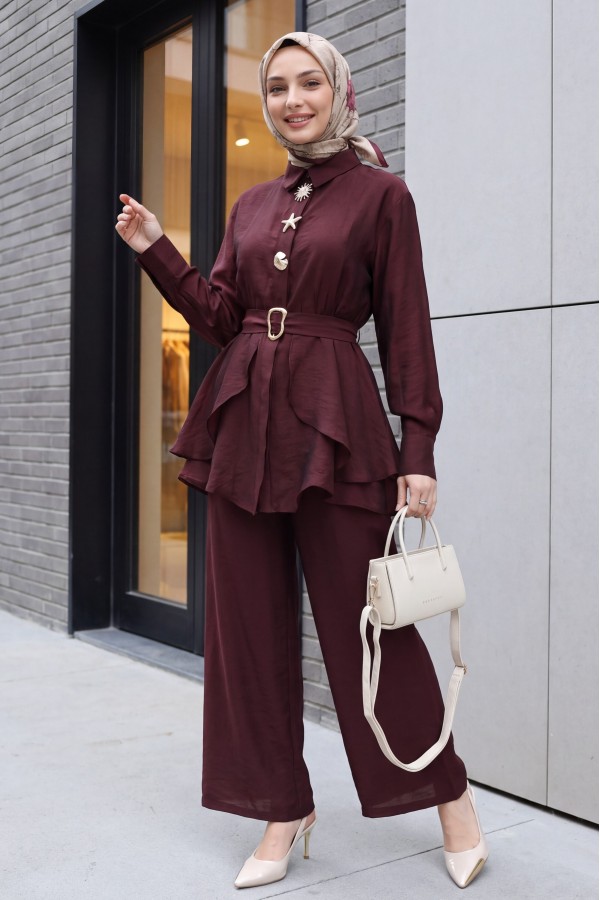 Cupra Suit with Elastic Waist, Belt, Pockets, and Lined Trousers -Maroon