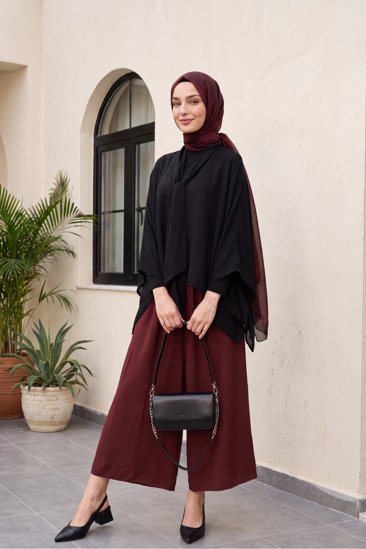 Oversized Poly-Viscose Tunic with Sash and Longer Back -Black