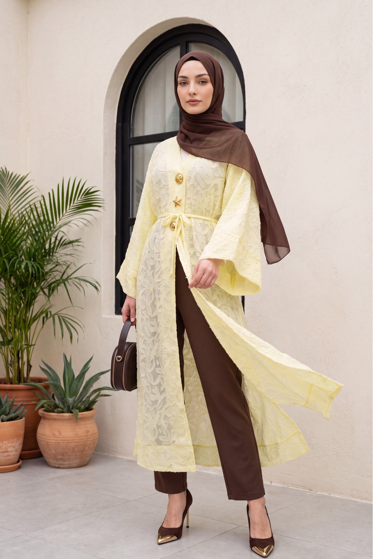Long Jacquard Kimono with Wide Sleeves Ties and Brooch -Yellow detay görseli