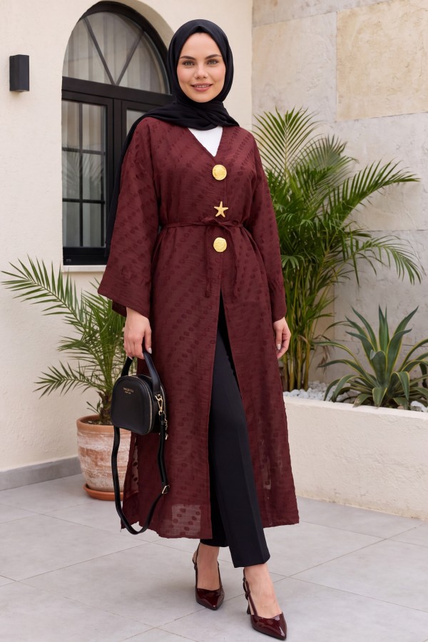 Broş Detaylı Yanları Yırtmaçlı Kabartma Puantiye Desenli Jakarlı Kimono -Bordo