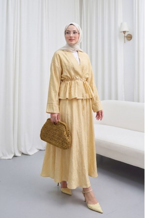 Tünel Bağcıklı İnci Düğmeli Eteği Astarlı Tensel Müslin Takım  -Sarı