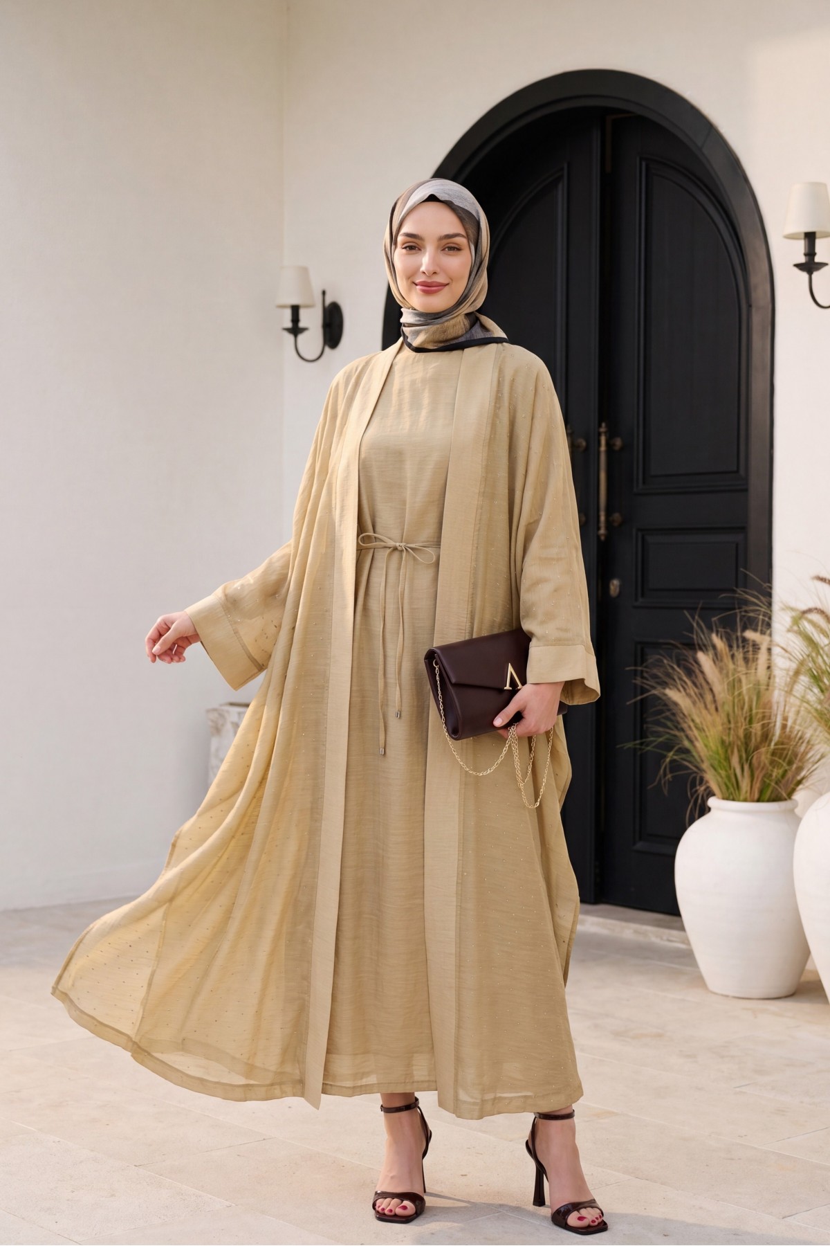 Kemerli İçlikli Taş Detaylı Astarlı Flam Tül Abaya Takım -Vizon