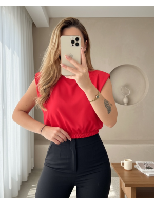 Omuzları Vatkalı Beli Lastikli  Bluz -Kırmızı
