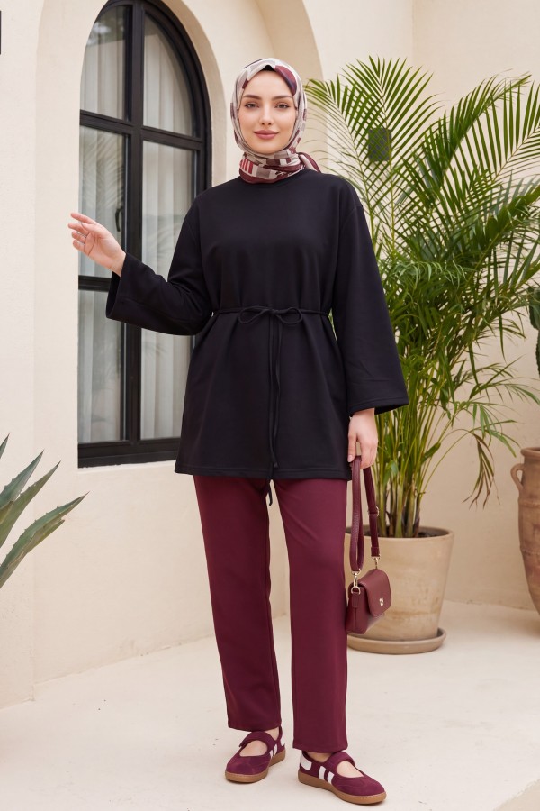 Double Pocket Elastic Waist Lace Detail Trousers  -Maroon