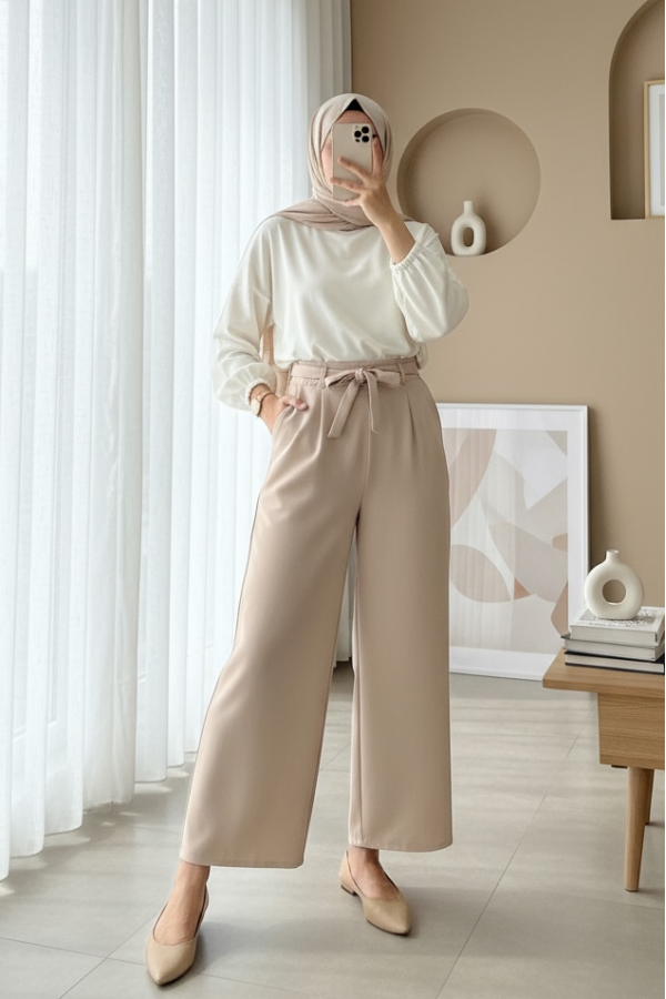 Beli Lastikli Bağlamalı  Bol Paça Pantolon  -Bej